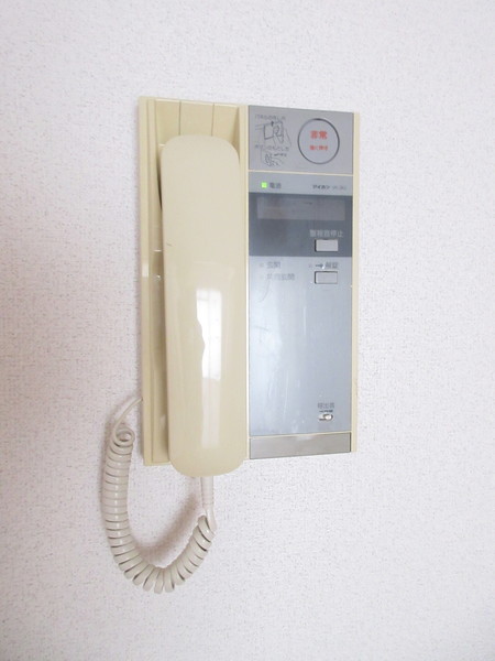セキュリティ　同タイプの参考写真