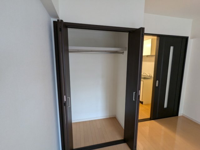 収納　※このお写真は同物件の別のお部屋のお写真です。現状優先