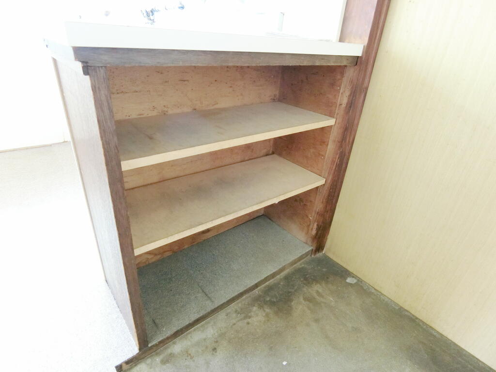 バルコニー　シューズボックス