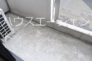 バルコニー　広めのベランダです※参考画像