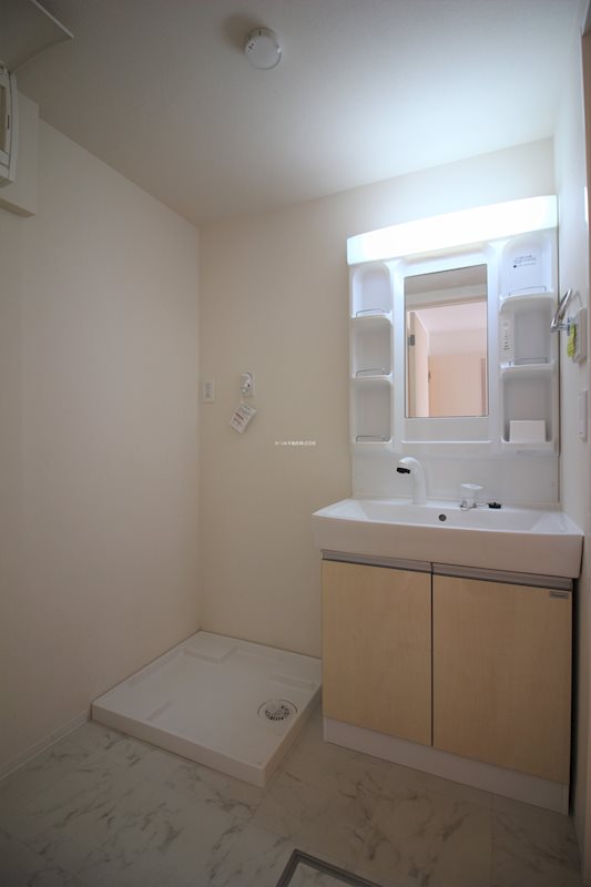 洗面設備　※他部屋参考写真