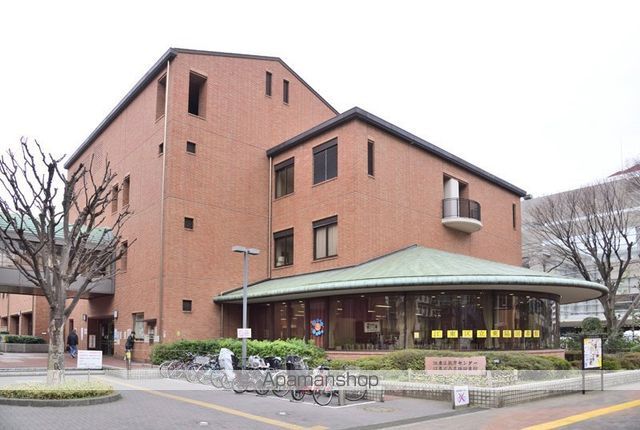 図書館　江東区立東陽図書館（図書館）まで202m