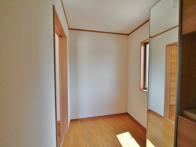 イーストサイドの玄関写真