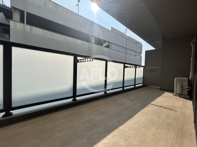 バルコニー　ヴェリテ大阪福島　バルコニー