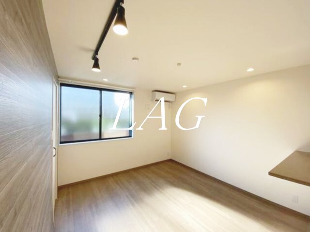 居室・リビング　洋室のお部屋です。
