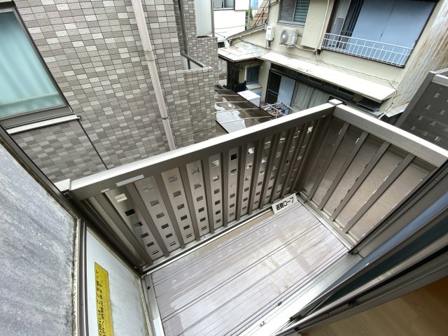 バルコニー　※参考写真（204号室）