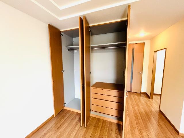 収納　クローゼット