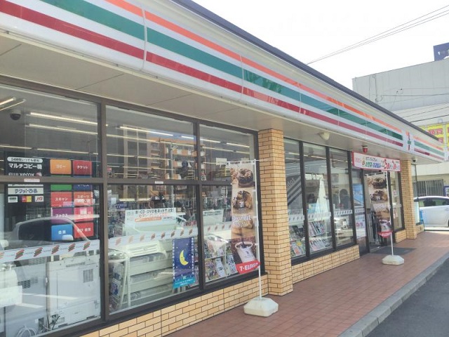 コンビニ　セブンイレブン 福岡唐人町駅前店（コンビニ）まで194m