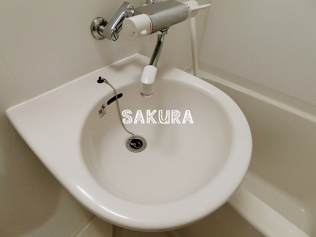 洗面設備　忙しい朝には欠かせない洗面所です♪