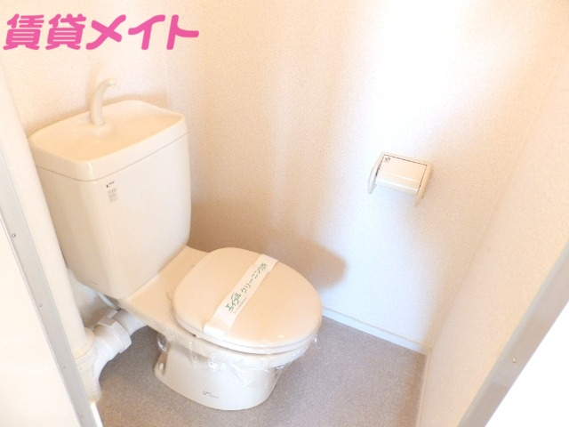 トイレ　別部屋参考写真です