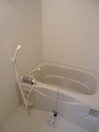 バス・シャワールーム　お風呂で日々の疲れを落としましょう
