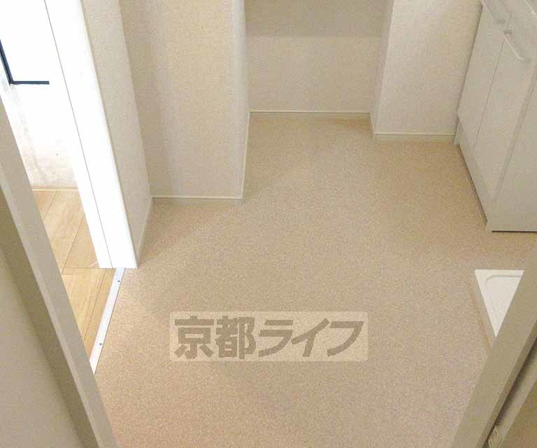 洗面設備　充分スペース