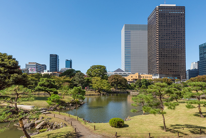 公園　旧芝離宮恩賜庭園（公園）まで350m