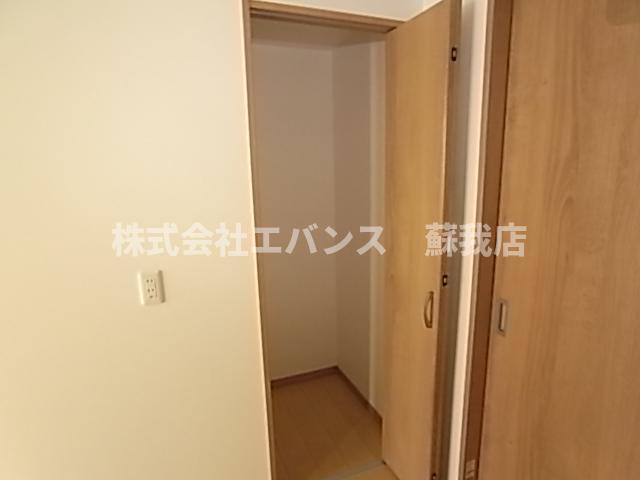 収納　ちょっとした収納スペースも充実しています
