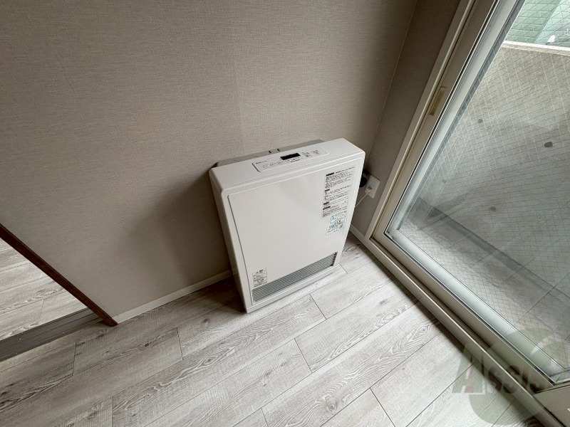 その他　暖房です。冬場の寒い日でも安心ですね～