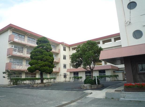 中学校　企救中学校（中学校）まで1200m