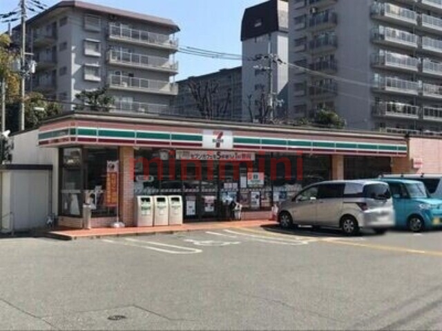 コンビニ　セブンイレブン茨木三島町店（コンビニ）まで460m