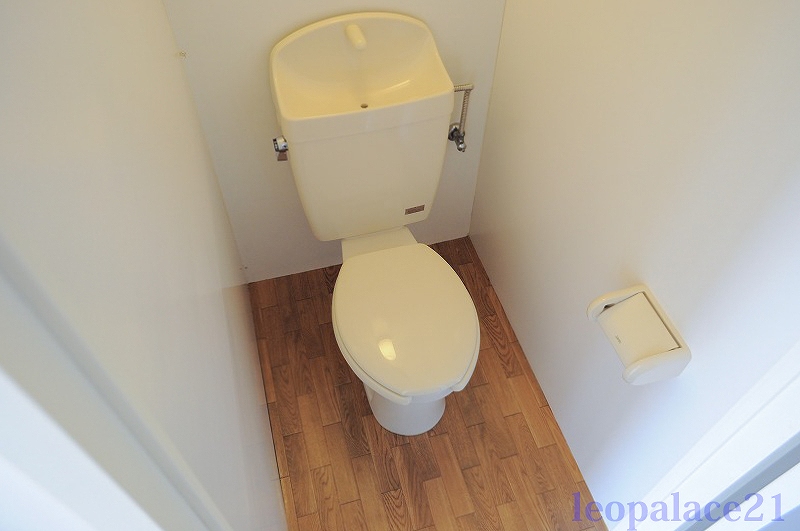 その他　実際のトイレは設備・仕様が異なる場合がございます