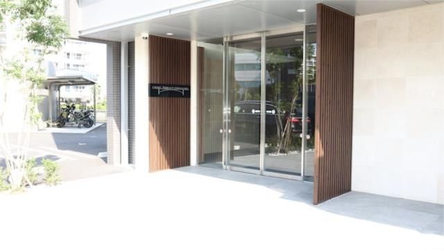 エントランス　建物の内部です