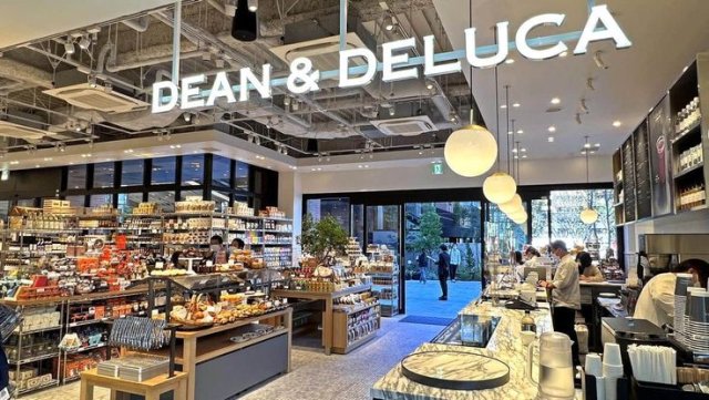 スーパー　ＤＥＡＮ　＆　ＤＥＬＵＣＡ　岡山（スーパー）まで310m