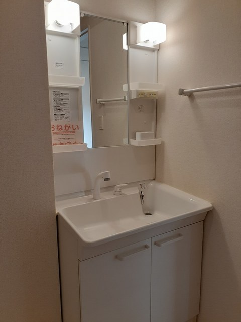 洗面設備　洗面所です
