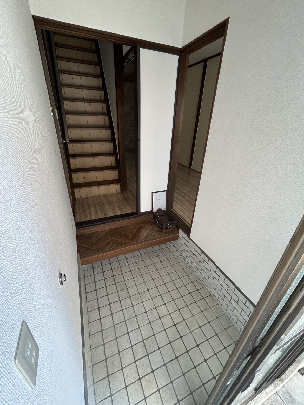 門真市常磐町24-20テラスの玄関写真