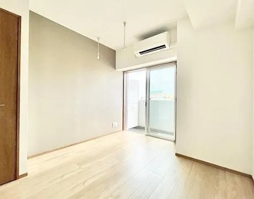 居室・リビング　Rising　place　綾瀬二番館