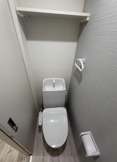 トイレ　同コンセプトの別物件の画像