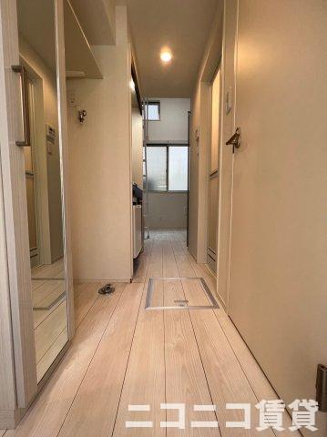 玄関　別号室イメージの為、現状を優先致します。