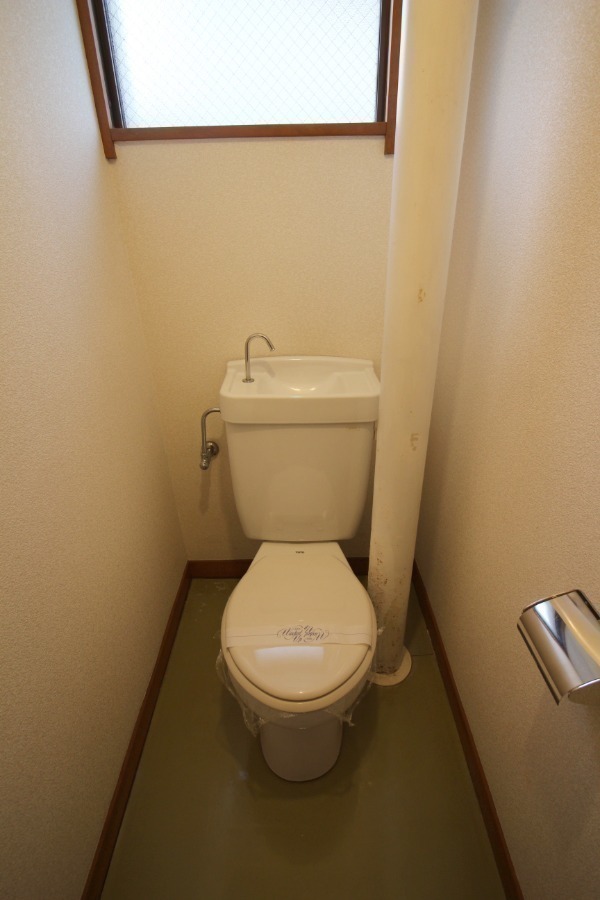 トイレ　トイレ