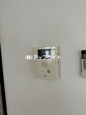 セキュリティ　モニター付きインターホン