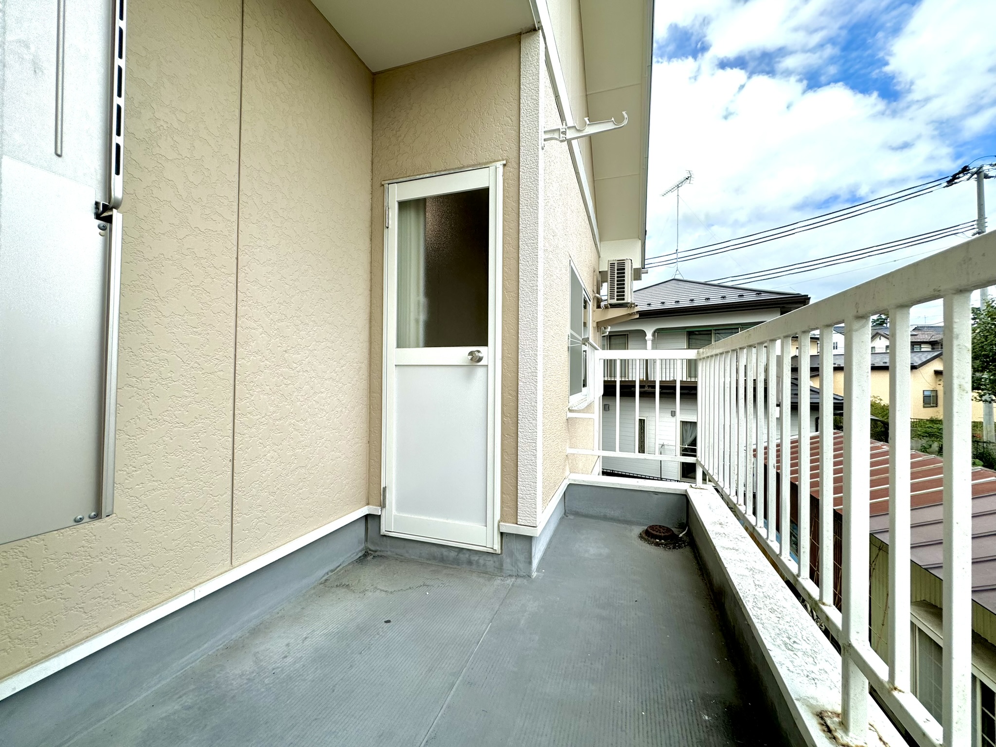 バルコニー　他のお部屋の参考写真です。