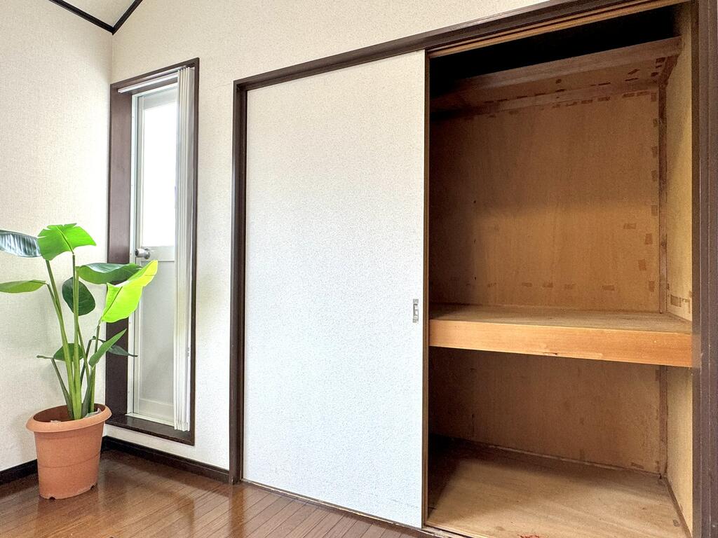 収納　他のお部屋の参考写真です。