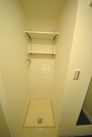その他設備　セレニテ北久宝寺　室内洗濯パン