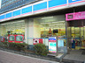 コンビニ　ローソン入船三丁目店（コンビニ）まで159m