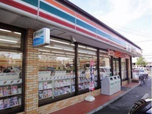 コンビニ　セブンイレブン 福岡長尾1丁目店（コンビニ）まで452m