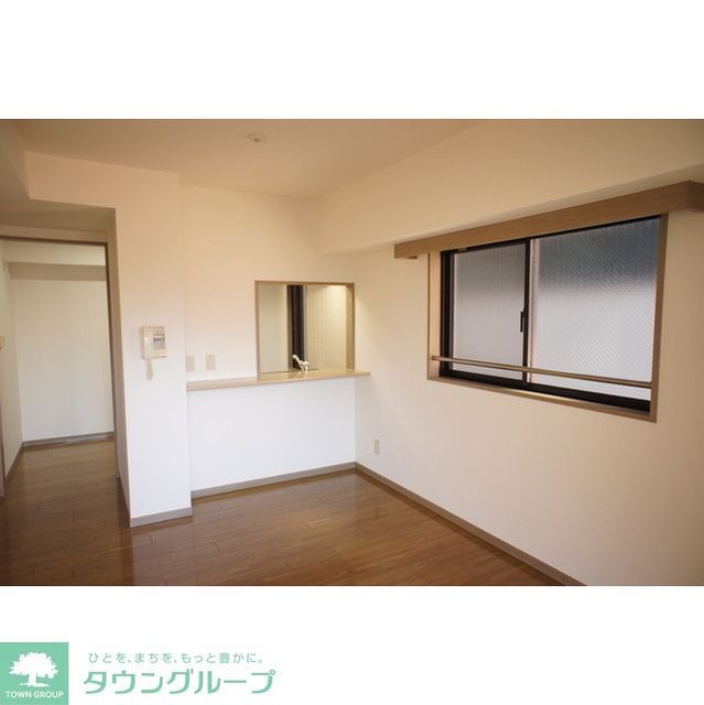 居室・リビング　同タイプ・別部屋画像