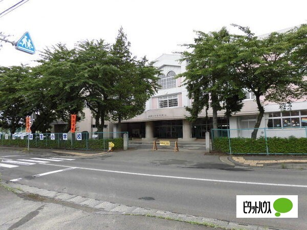 小学校　盛岡市立本宮小学校（小学校）まで865m
