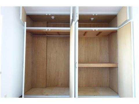 収納　写真は同マンション別部屋