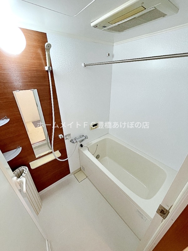 バス・シャワールーム　同型別部屋写真