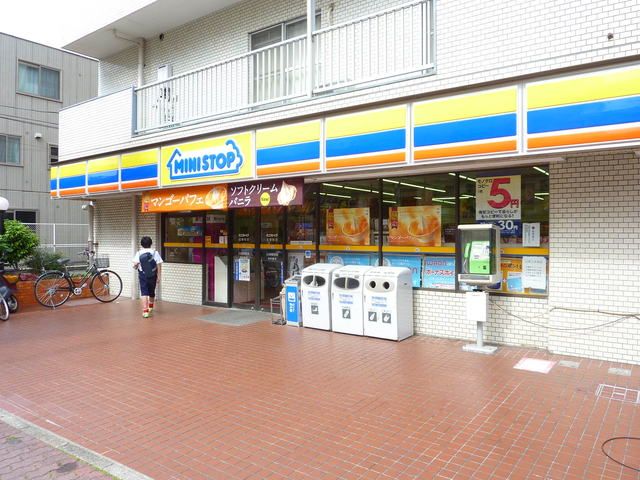 コンビニ　★★ミニストップ（コンビニ）まで370m