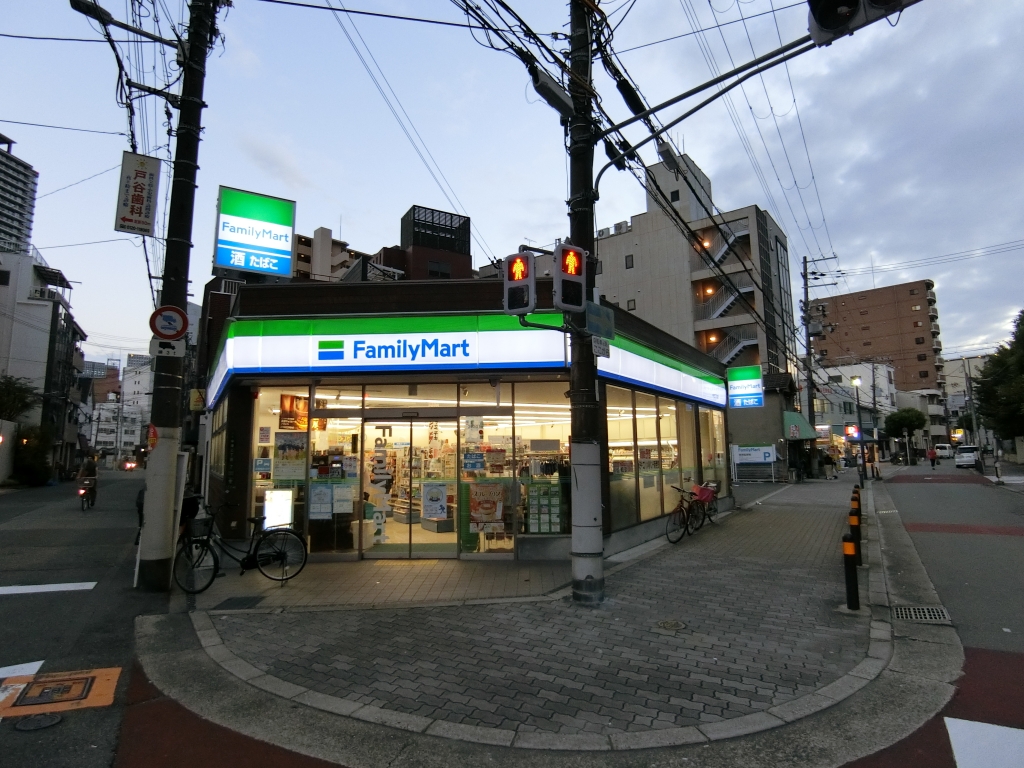 コンビニ　ファミリーマート 東天満一丁目店（コンビニ）まで22m
