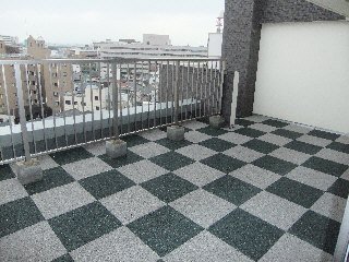 バルコニー　バルコニー