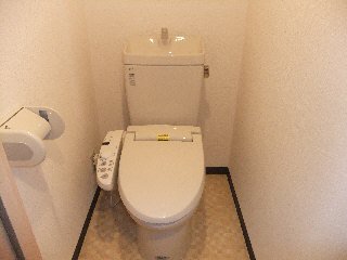 トイレ　シャワー付トイレ