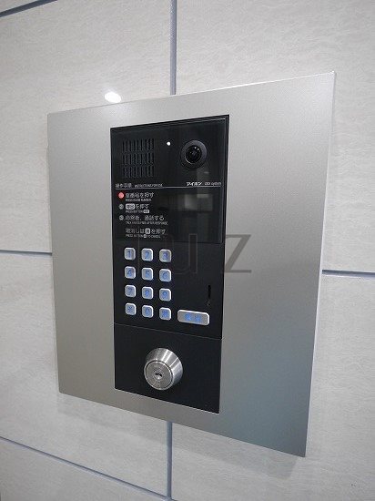 セキュリティ　モニター付きオートロック完備で女性や子供も安心のセキュリティ