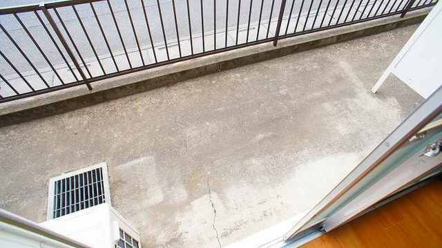 バルコニー　図面と現状に相違がある場合には現状を優先