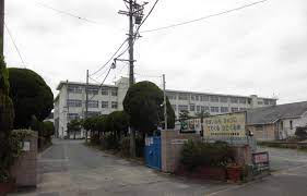 小学校　福岡市立野芥小学校（小学校）まで845m
