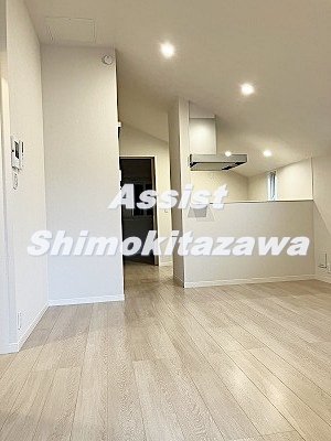 居室・リビング　※同物件参考写真です