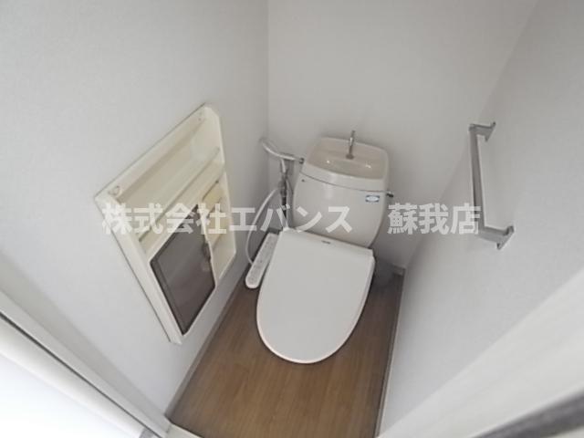 トイレ　落ち着いたトイレです