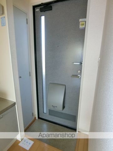 カサベルデタケダ A棟の玄関写真